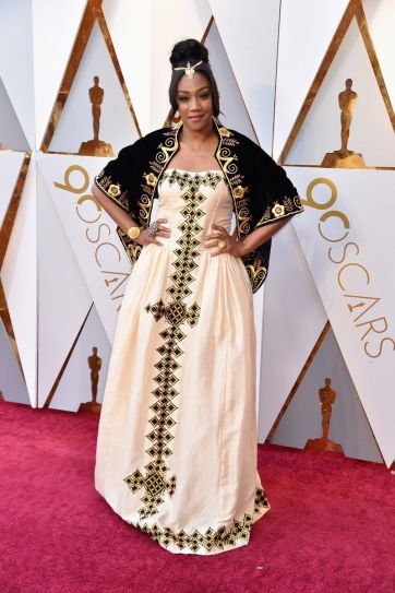 See Every Single Look From the Oscars Red Carpet